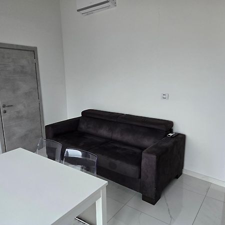 Vis A Vis Apartments 바슈카 외부 사진