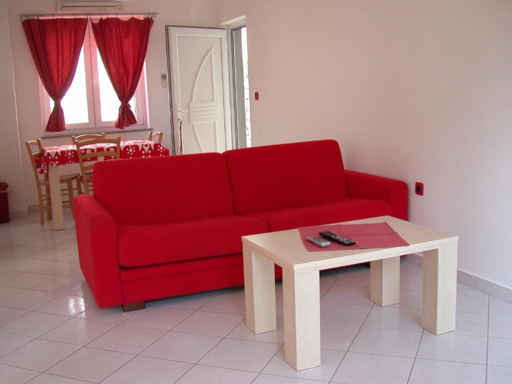 Vis A Vis Apartments 바슈카 객실 사진